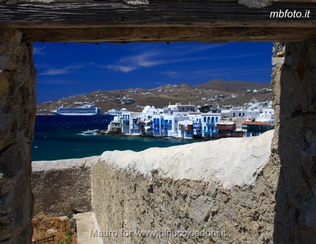 mikonos_02.jpg